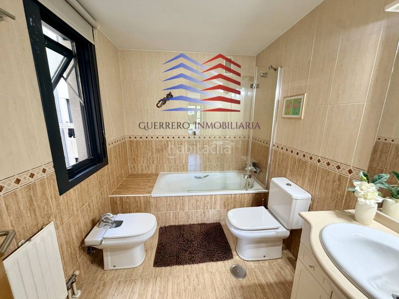 Foto 68a4a88a-60ee-44a4-b45c-a31e20d3f995. Piccolo appartamento con riscaldamento parcheggio in Ourense