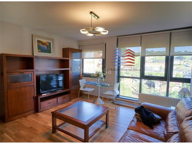 Foto d7d048ff-13aa-4a1b-8372-61092bc222d2. Apartament amb calefacció aparcament a Barrocanes Ourense