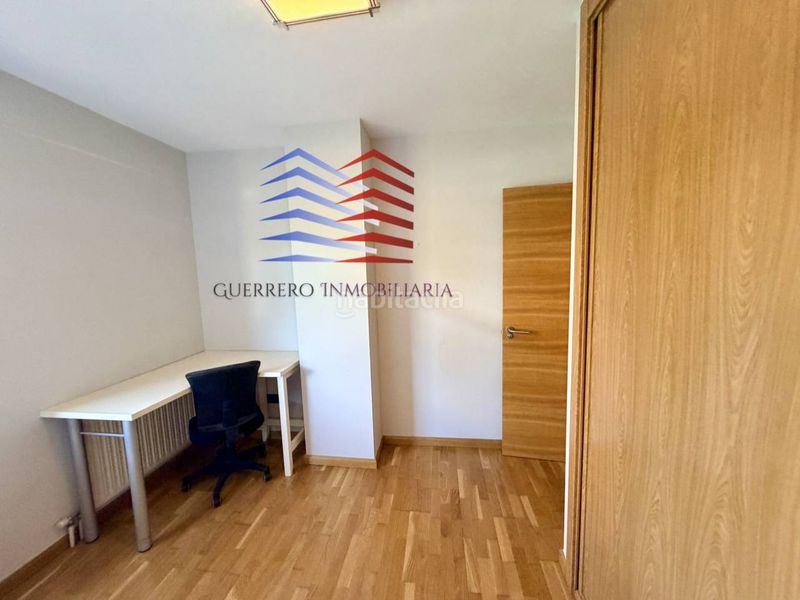 Foto e81ea9bc-c660-46ed-ad8e-799274b5b2d3. Piccolo appartamento con riscaldamento parcheggio in Ourense
