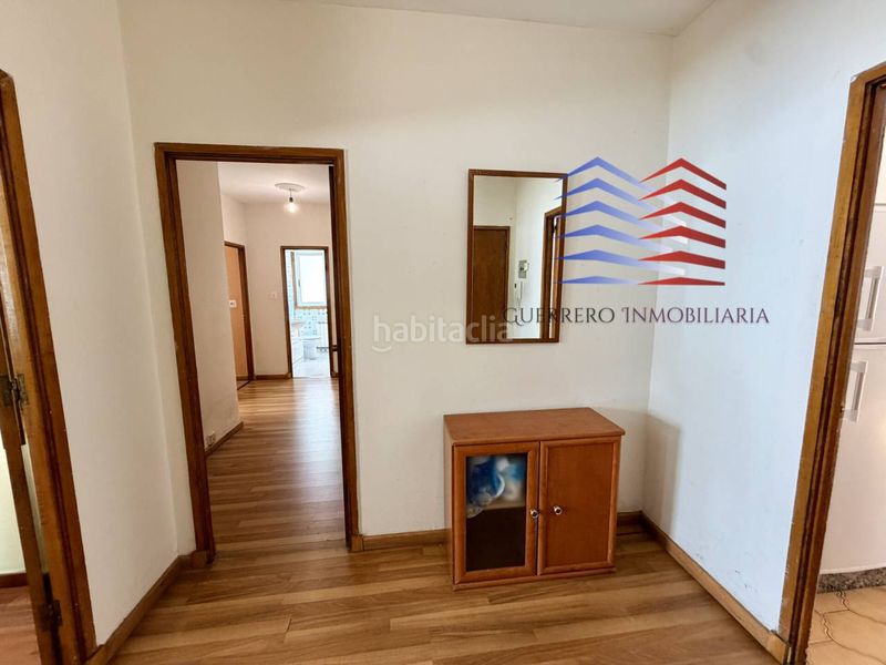 Foto 3dbeaa93-bfb9-4ffa-9cc2-9f971b74606b. Rent flat with heating in Couto Ourense