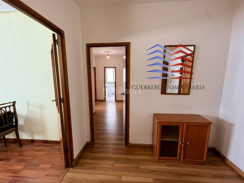 Foto 65a8dbda-6e91-4885-8f55-9ad76f05b5d9. Rent flat with heating in Couto Ourense