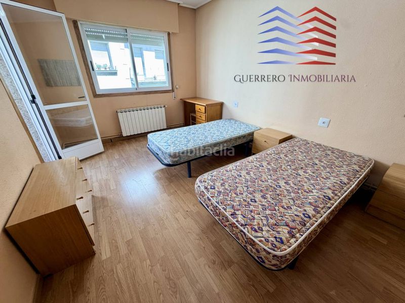 Foto a6857cb1-de7a-47ca-8853-32f307aa7460. Rent flat with heating in Couto Ourense