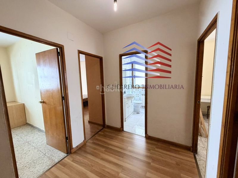 Foto a7af7093-113c-44ce-9d6a-1d251d676b74. Rent flat with heating in Couto Ourense