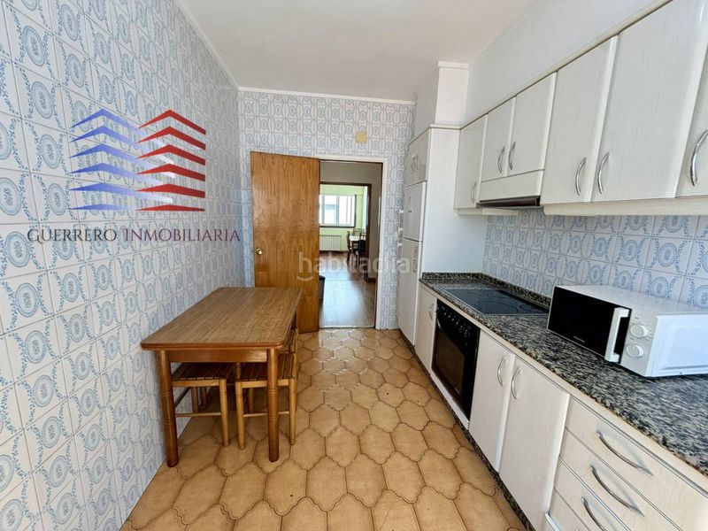 Foto ed81e9c2-4d01-43d2-84ea-44ee68815bdd. Rent flat with heating in Couto Ourense