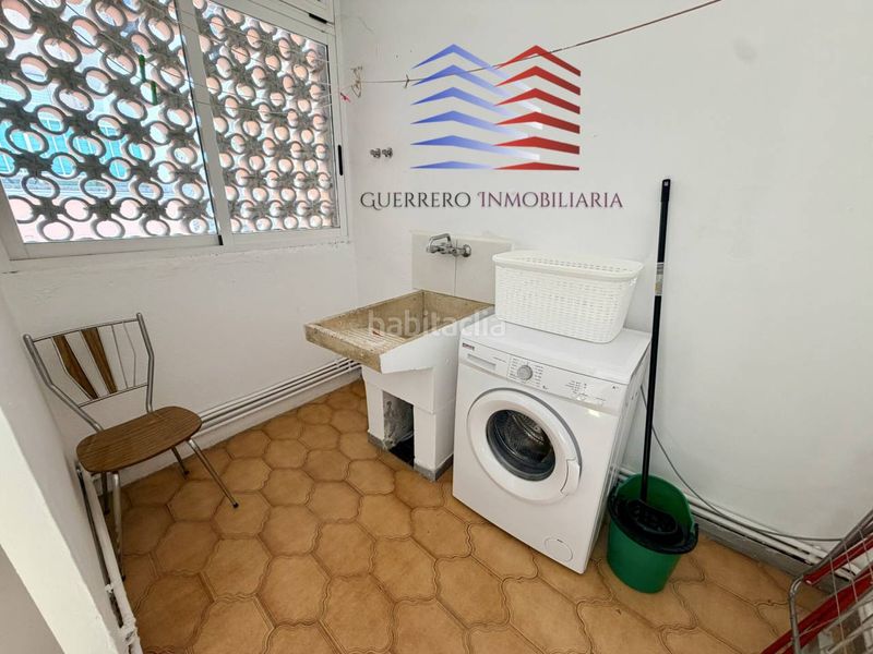 Foto f7328178-f8fd-43f7-9053-bdb9dee80536. Rent flat with heating in Couto Ourense