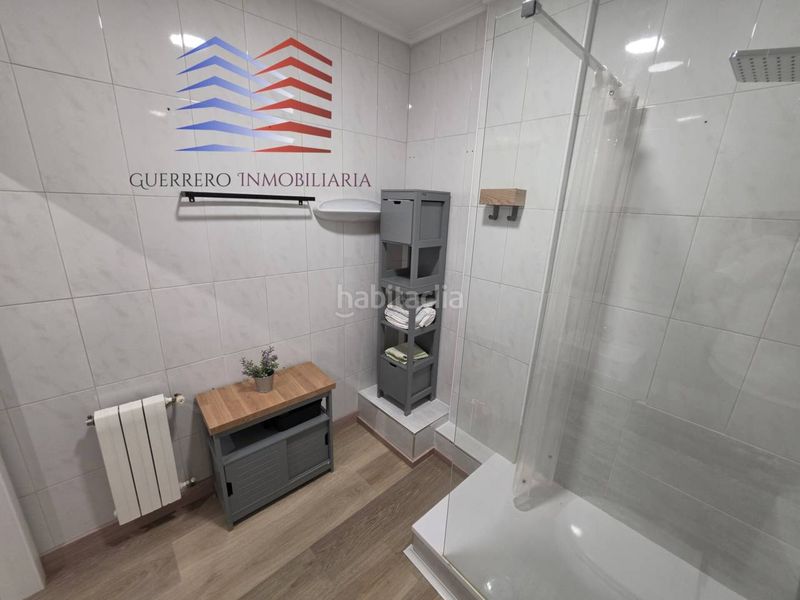 Foto 0a3c4d0f-1978-43eb-a780-868d9be73db5. Flat with heating in Centro Ourense