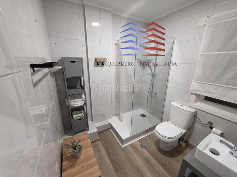 Foto 4255cd3f-cffb-4429-84bc-b81c076178b8. Flat with heating in Centro Ourense
