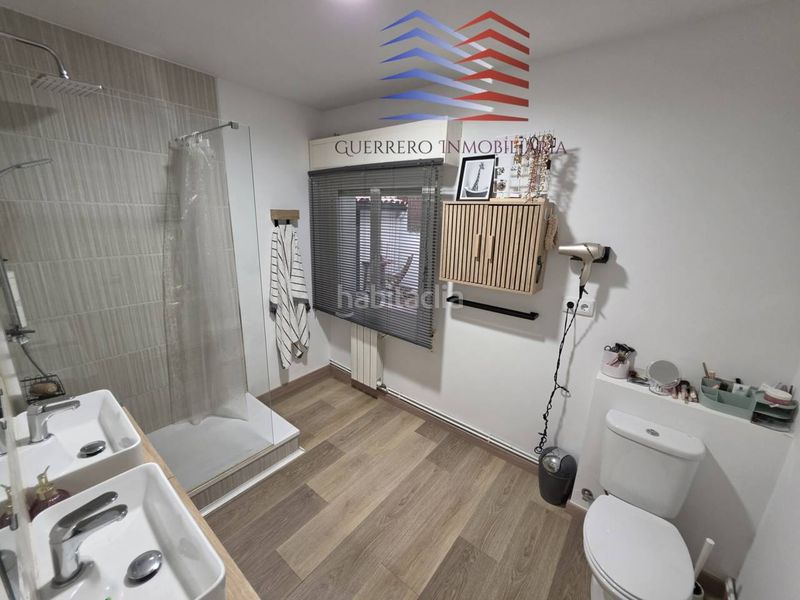 Foto b77562c4-890b-4457-8264-f96fb46f79a6. Flat with heating in Centro Ourense