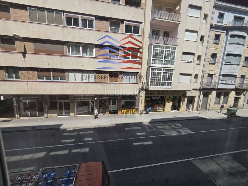 Foto be3d9e89-2875-46bb-9dd4-266e40adeb4e. Flat with heating in Centro Ourense