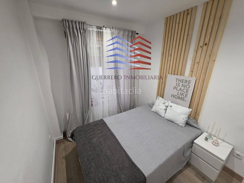 Foto e0b6208a-759c-456b-a71f-864ef9b8a6c1. Flat with heating in Centro Ourense