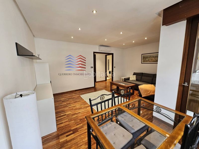 Foto 0e78b7ec-17c6-457e-8294-a11079a85772. Flat with heating parking in Centro Ourense