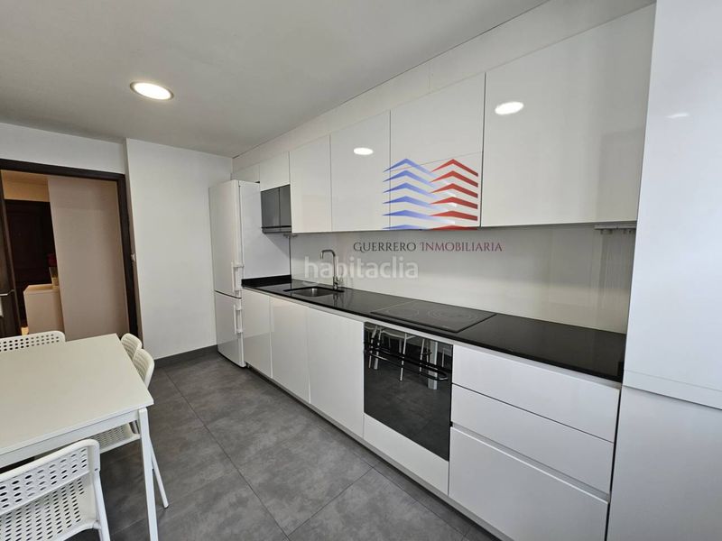 Foto b1127dce-d019-4cda-ab34-1f9fe7dc48ae. Flat with heating parking in Centro Ourense