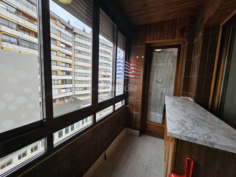 Foto f37f8b91-9b20-469c-b179-5562c88dd04e. Flat with heating parking in Centro Ourense