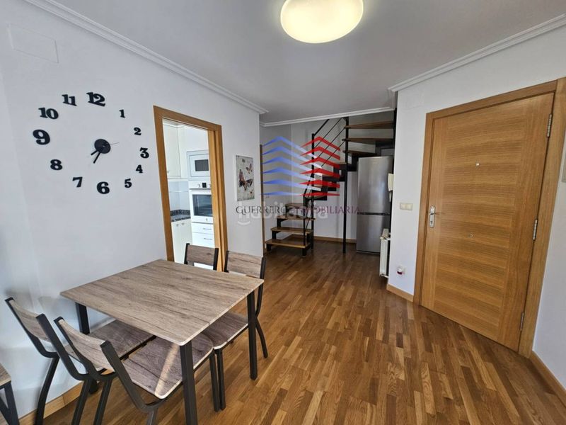 Foto b53142f4-22f9-45c3-9e17-3e735027a0bd. Affitto duplex con riscaldamento in Universidad Ourense