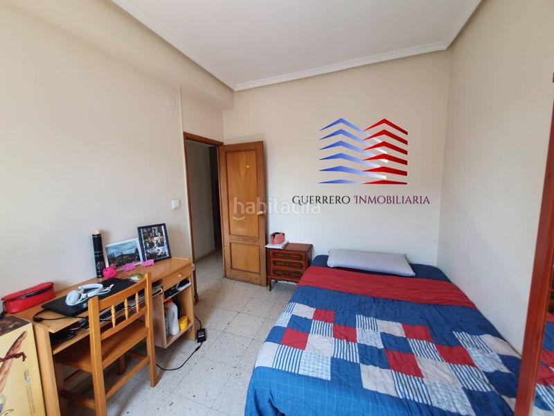 Foto 454582d1-b4a2-48f0-98b8-053ee178cbd3. Rent flat with heating in Centro Ourense