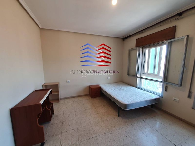 Foto 5d94b7dc-c879-413d-9a60-91b164fc75ff. Rent flat with heating in Centro Ourense