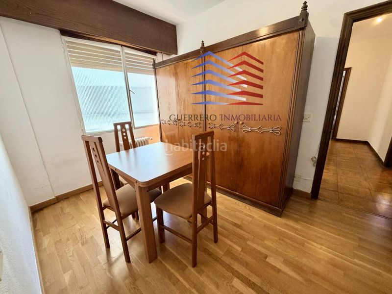Foto a43d8997-c63b-4960-8ecd-9e05fb2b69cd. Rent flat with heating in Couto Ourense