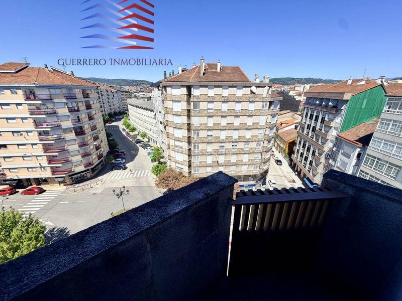 Foto f998ea3c-3639-4c1c-854d-9aee0fb27d64. Rent flat with heating in Couto Ourense
