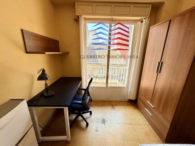 Foto 33c40b6c-5a55-4234-9cd1-37f675e378b8. Rent flat with heating in Centro Ourense