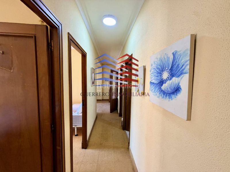 Foto 3a9abbaf-798e-46ef-9700-95f108eac0c2. Rent flat with heating in Centro Ourense