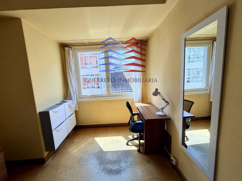 Foto ad5595fa-163b-4ad1-af36-602125018d20. Rent flat with heating in Centro Ourense