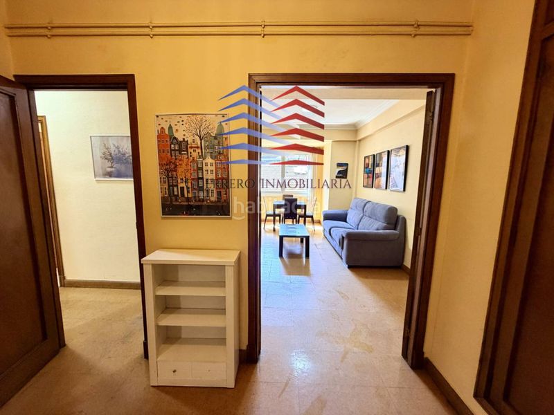 Foto aea47486-3cec-4f5a-a1dd-44c1125c7ec5. Rent flat with heating in Centro Ourense