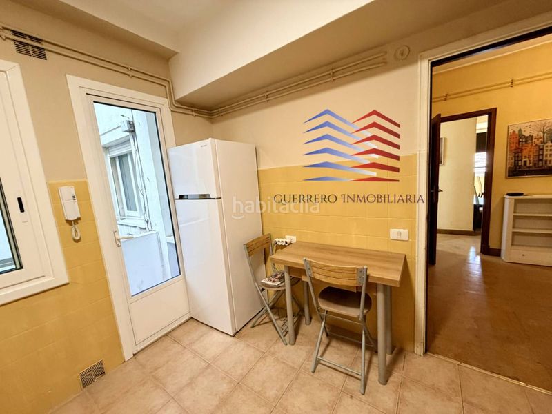 Foto fc0ce1bc-b906-4ffb-8145-b7ac2b15e01a. Rent flat with heating in Centro Ourense