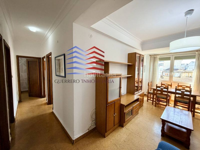 Foto 009a8402-94a1-45c5-a893-136fd09ae86a. Rent flat with heating in Centro Ourense