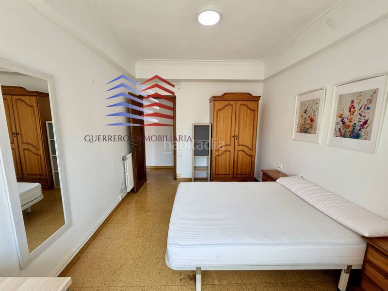 Foto 736f5468-7b5f-4cb9-9880-a5b73d314fbd. Rent flat with heating in Centro Ourense