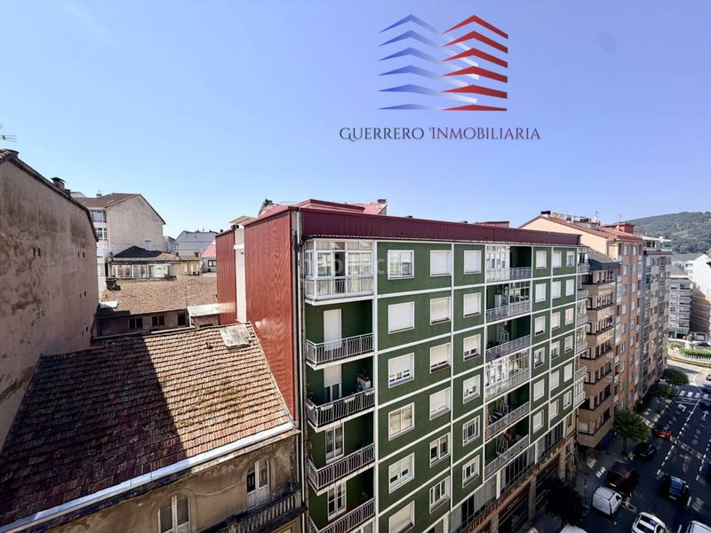 Foto e6133d38-77e6-4415-b538-0b094364396a. Rent flat with heating in Centro Ourense