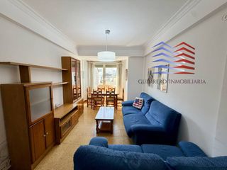 Location Appartement  Avenida la habana. Alquiler de piso para estudiantes en av. la habana  zona centro