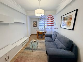 Lloguer Pis  Avenida habana. Alquiler de piso exterior en av. la habana  zona centro  850 mes