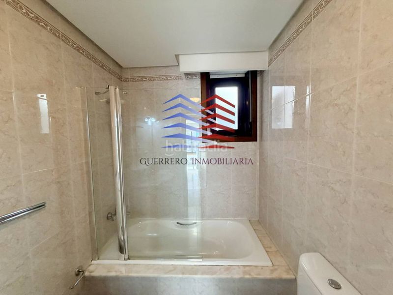 Foto 536490af-d9f3-48b7-afd4-50710328dfda. Lloguer apartament amb calefacció a Centro Ourense