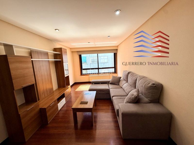Foto 9e2a2ffb-fcb7-47c6-8f52-86122963d7a3. Lloguer apartament amb calefacció a Centro Ourense