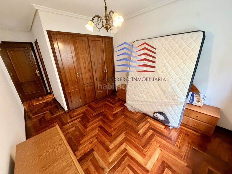 Foto cdbefdfe-2d7b-4d16-992f-599551859c7e. Lloguer pis amb calefacció aparcament a O Castro Vigo