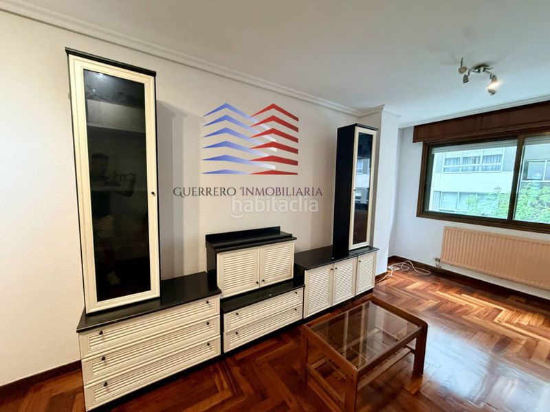 Foto 02498f51-e2f4-48f7-900a-969c80d8a530. Rent flat with heating parking in O Castro Vigo