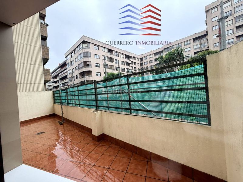 Foto 72b37065-7c56-4225-a3fa-7d24eae1b1c0. Rent flat with heating parking in O Castro Vigo