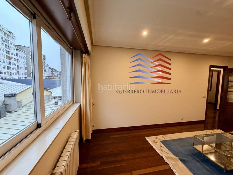 Foto 4013028b-9284-4102-97d8-103c0968ed36. Lloguer apartament amb calefacció aparcament a Centro Ourense