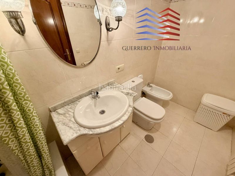 Foto 56e5a5fc-42ee-4d68-b4af-1cb1e960e533. Lloguer apartament amb calefacció aparcament a Centro Ourense