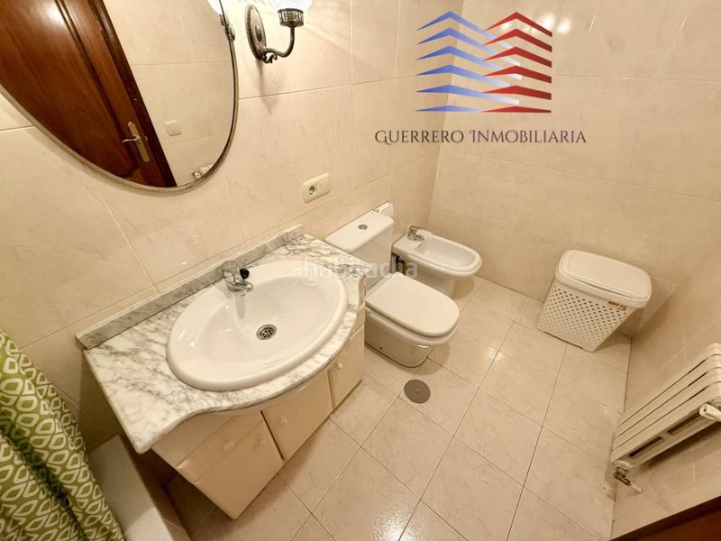 Foto 64051c2b-22b3-4400-86bc-9a59a20efeac. Lloguer apartament amb calefacció aparcament a Centro Ourense