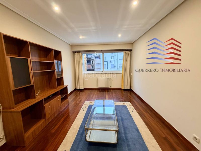 Foto c5031120-b899-4896-9aac-5d5aa7939b40. Lloguer apartament amb calefacció aparcament a Centro Ourense