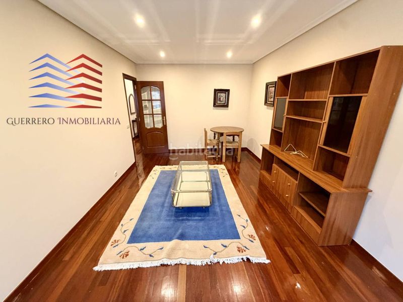 Foto c9bb4f45-f109-4732-834a-5cb21ee7bdcf. Lloguer apartament amb calefacció aparcament a Centro Ourense