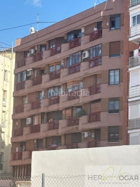 Foto fa2fc1bf-61b1-4358-836d-ef2c22a8573b. Pis amb calefacció aparcament a Berruguete Madrid