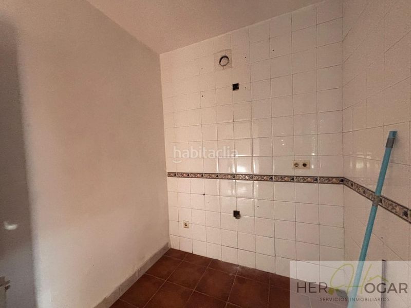 Foto 5b567168-c24c-404e-b132-614d1271b59f. Casa amb calefacció aparcament a Bargas