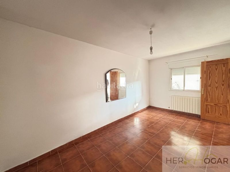 Foto c43f8d1b-0da9-40e5-b450-396075b8ddb2. Casa amb calefacció aparcament a Bargas