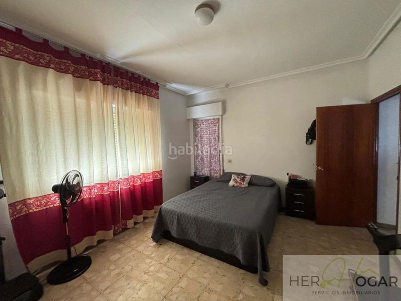 Foto 09e2d6b2-8719-4e5d-9481-001a983f6129. Chalet  en venta en los yebenes, 6 dormitorios. en Yébenes (Los)