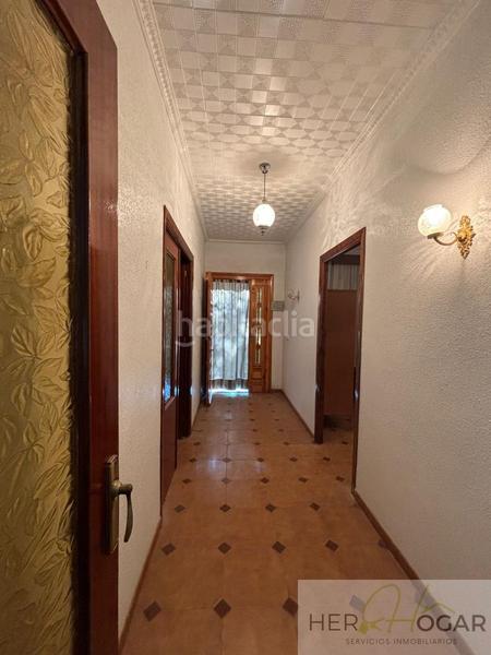 Foto 96cb677d-d4b1-41e3-ad47-0e1bcfbd1f81. Chalet  en venta en los yebenes, 6 dormitorios. en Yébenes (Los)