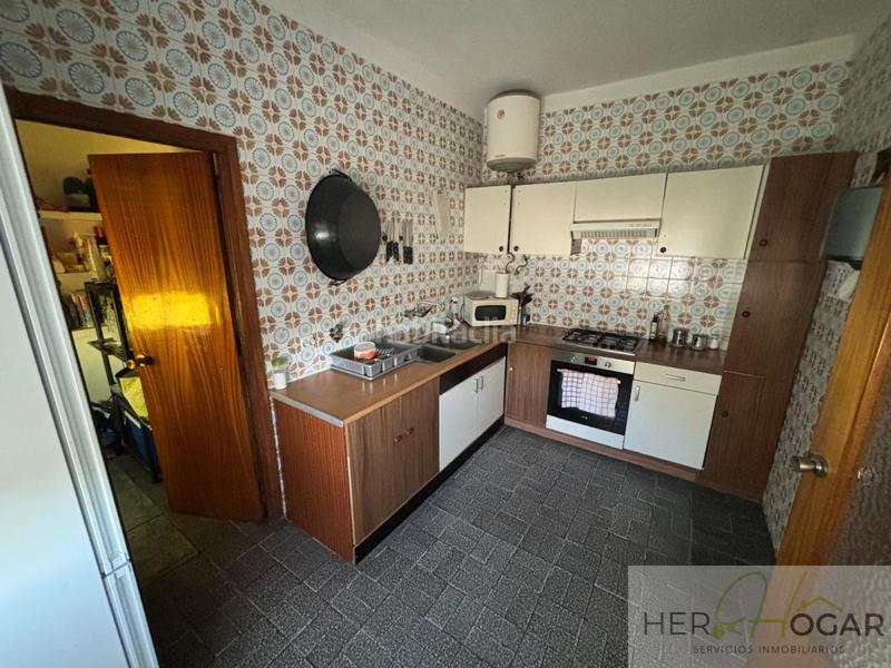 Foto d777db9e-0d3e-43e1-af98-4822706ced4c. Chalet  en venta en los yebenes, 6 dormitorios. en Yébenes (Los)