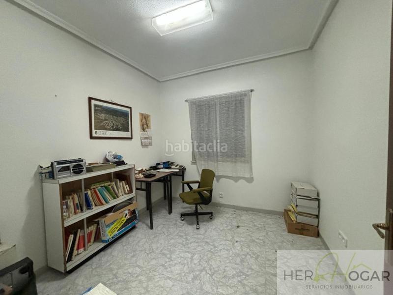 Foto e4af22ae-f32f-426b-b94c-04ace2f079be. Chalet  en venta en los yebenes, 6 dormitorios. en Yébenes (Los)