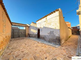 Casa a Menasalbas. Casa en venta en menasalbas, 2 dormitorios.